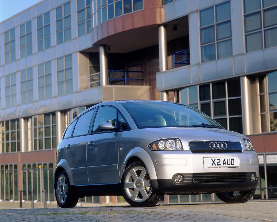  Audi A2 1.4 1999 года  (UK) (фото 1 из 2)